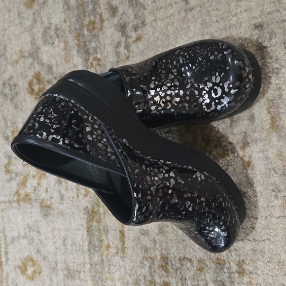 Dansko clogs - Picture 2 of 5